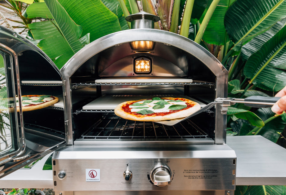 Summerset Grills "The Oven" Freestanding Gas Fired Outdoor Pizza Oven