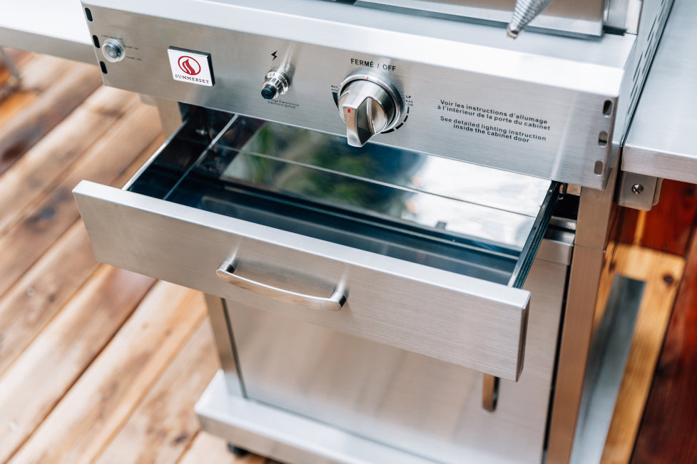 Summerset Grills "The Oven" Freestanding Gas Fired Outdoor Pizza Oven