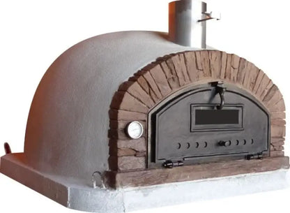 Buena Ventura Sierra pizza oven from the left showing the low white render dome behind the tan stone arch